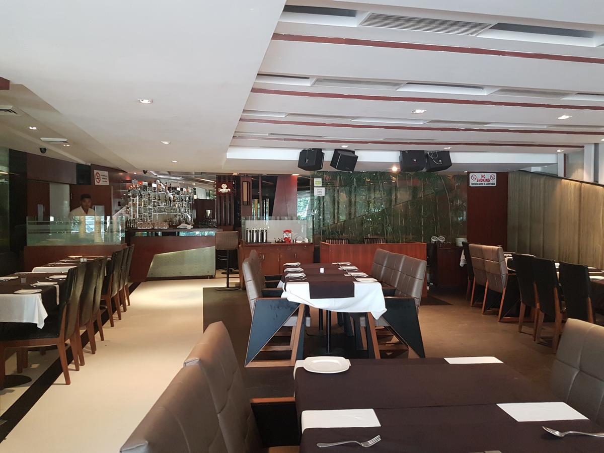 Hotel Gk International Chandigarh Exterior photo